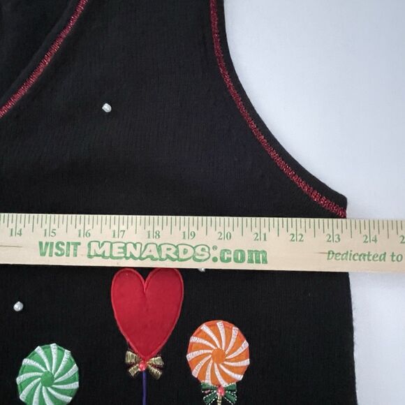 Gingerbread Christmas Tree Faux Pearl Sweater Vest XXL Sz 20 Black Lollipops Fun - Picture 8 of 14
